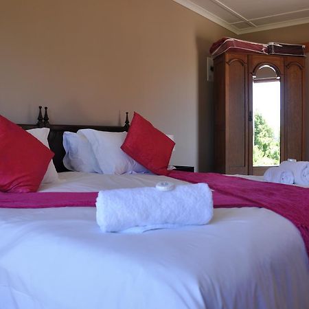 Berg En Dal Guesthouse Villiersdorp Exterior photo